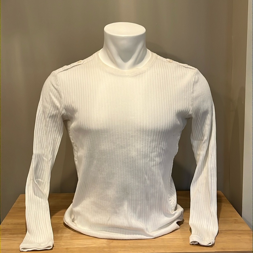 Casual pullover shirt